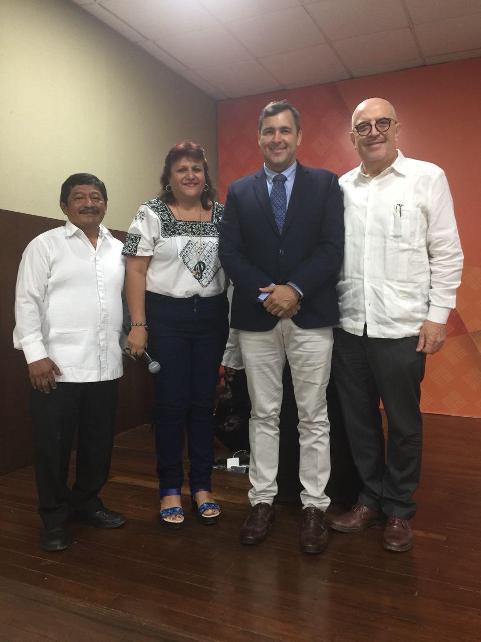 Visita a la Universidad Anáhuac Mayab